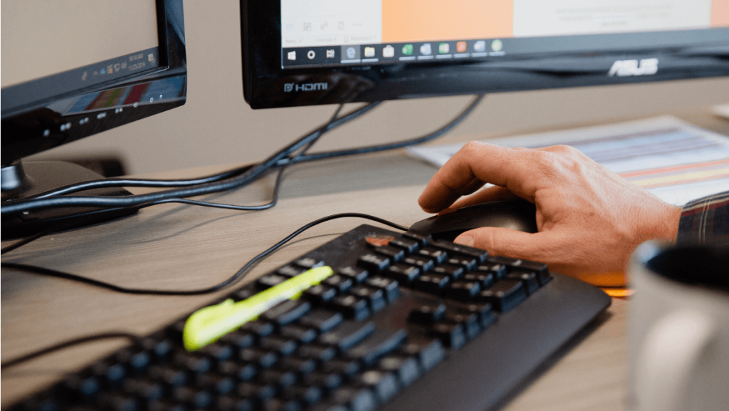 person using computer.