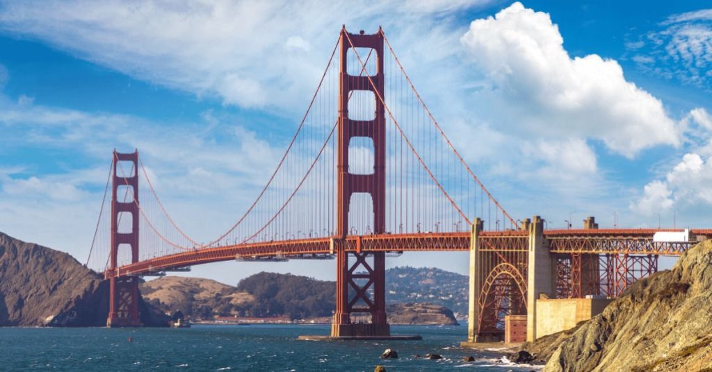 golden gate bridge.