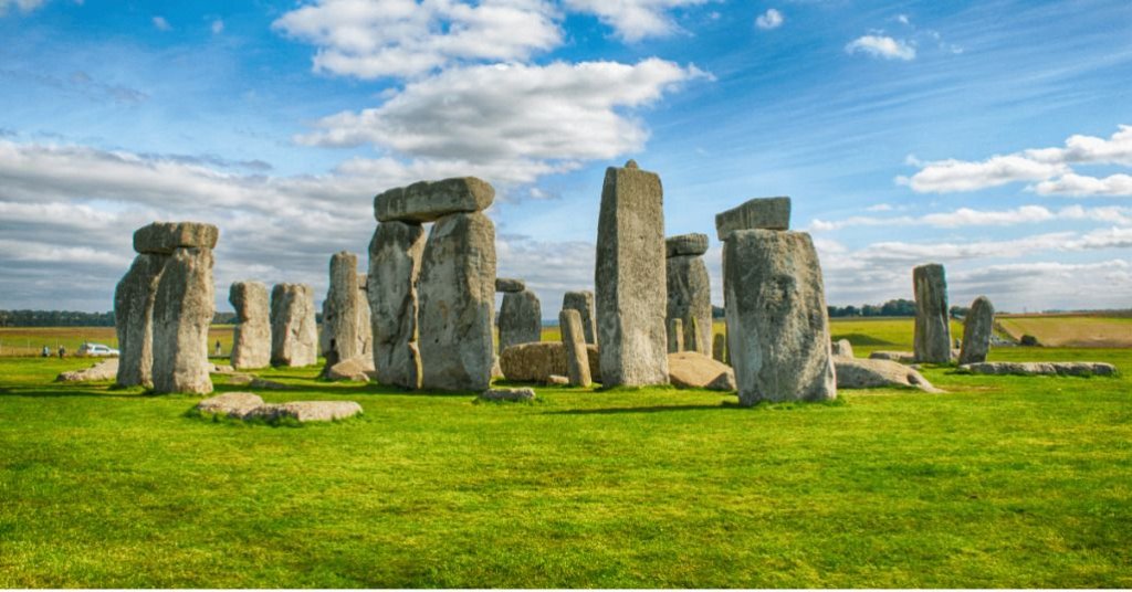 stonehenge.