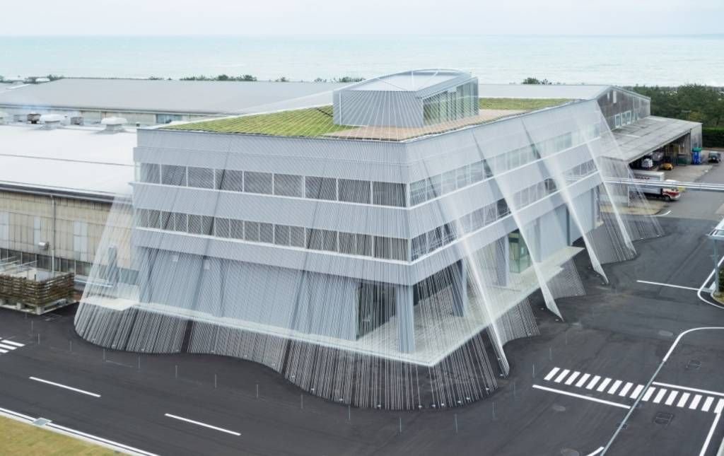 building featuring CABKOMA strand rods.