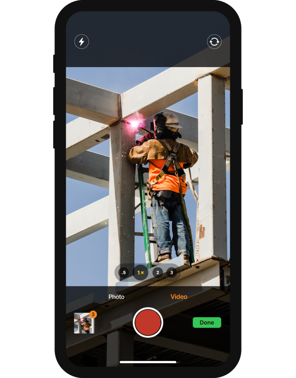 construction photo and video documentation software on mobile phone.